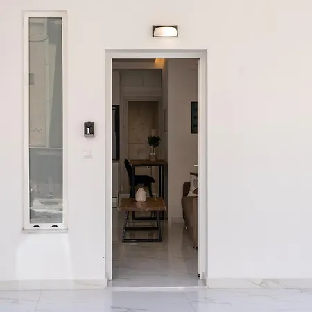 Apartman The White House Minimal Kalamáta